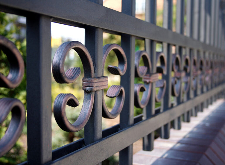Deck & Fence Connection Powder-Coated Fences